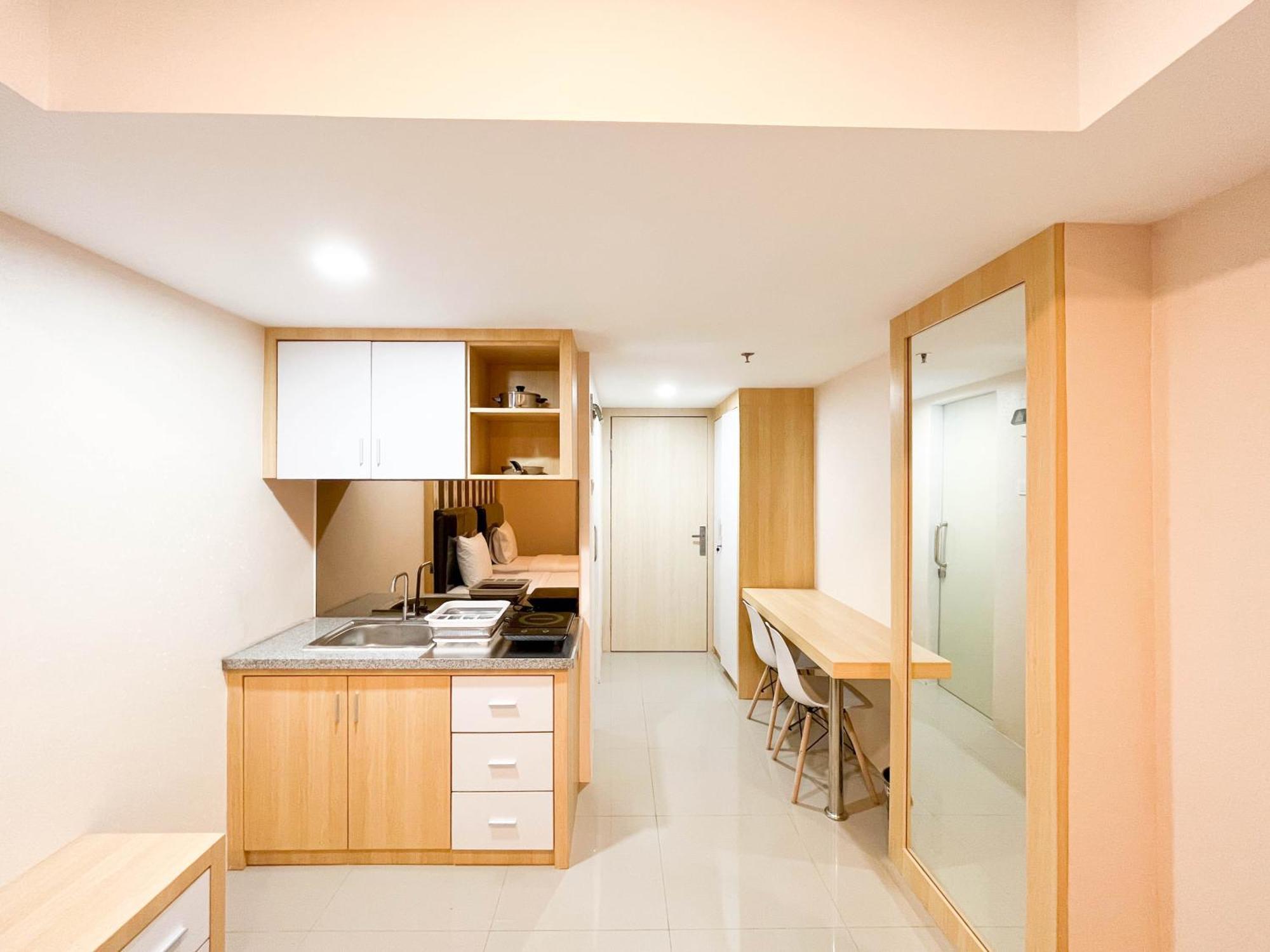 Comfortable And Tidy Studio De Prima Apartment By Travelio 棉兰 外观 照片